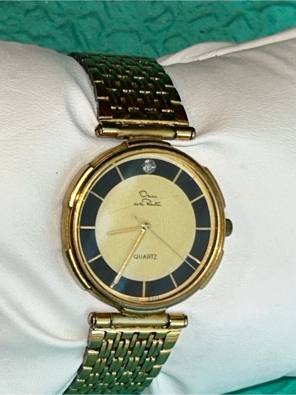 Watch Lot Vintage EUC Link Bracelet Watch in Silver and or Gold tones EUC